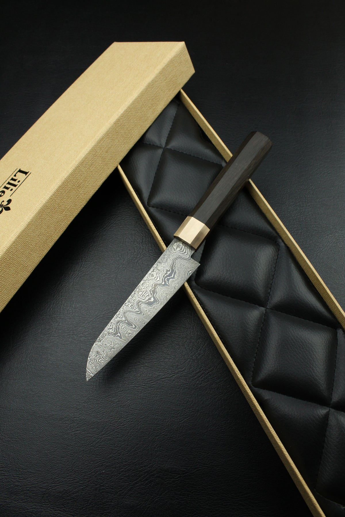 Petty Mooreiche 320 Damast