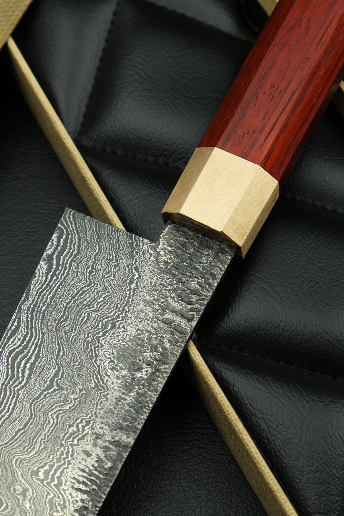 Padouk-Damast-Santoku 215, achteckiger Griff, 2,1