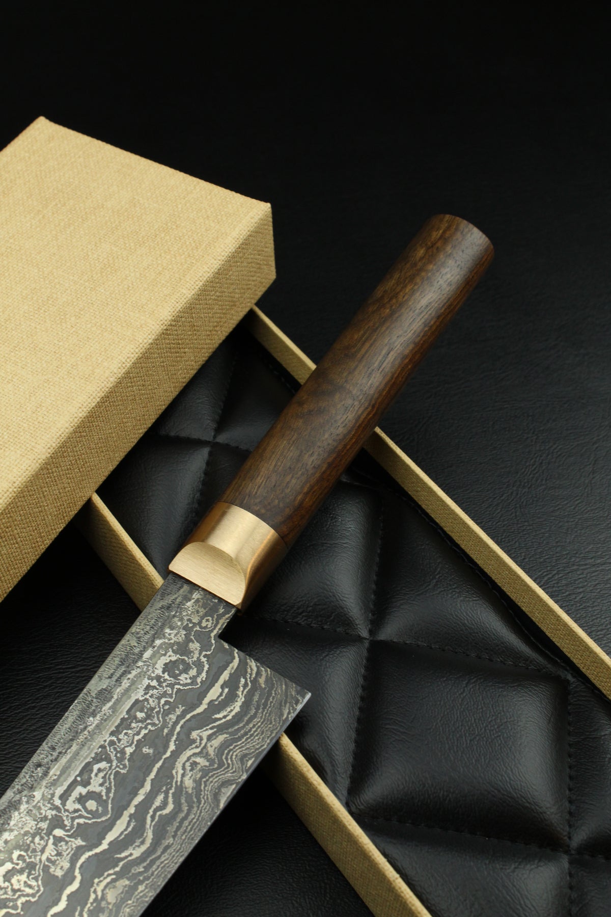 Damascus-Santoku aus deutschem Walnussholz (HK)