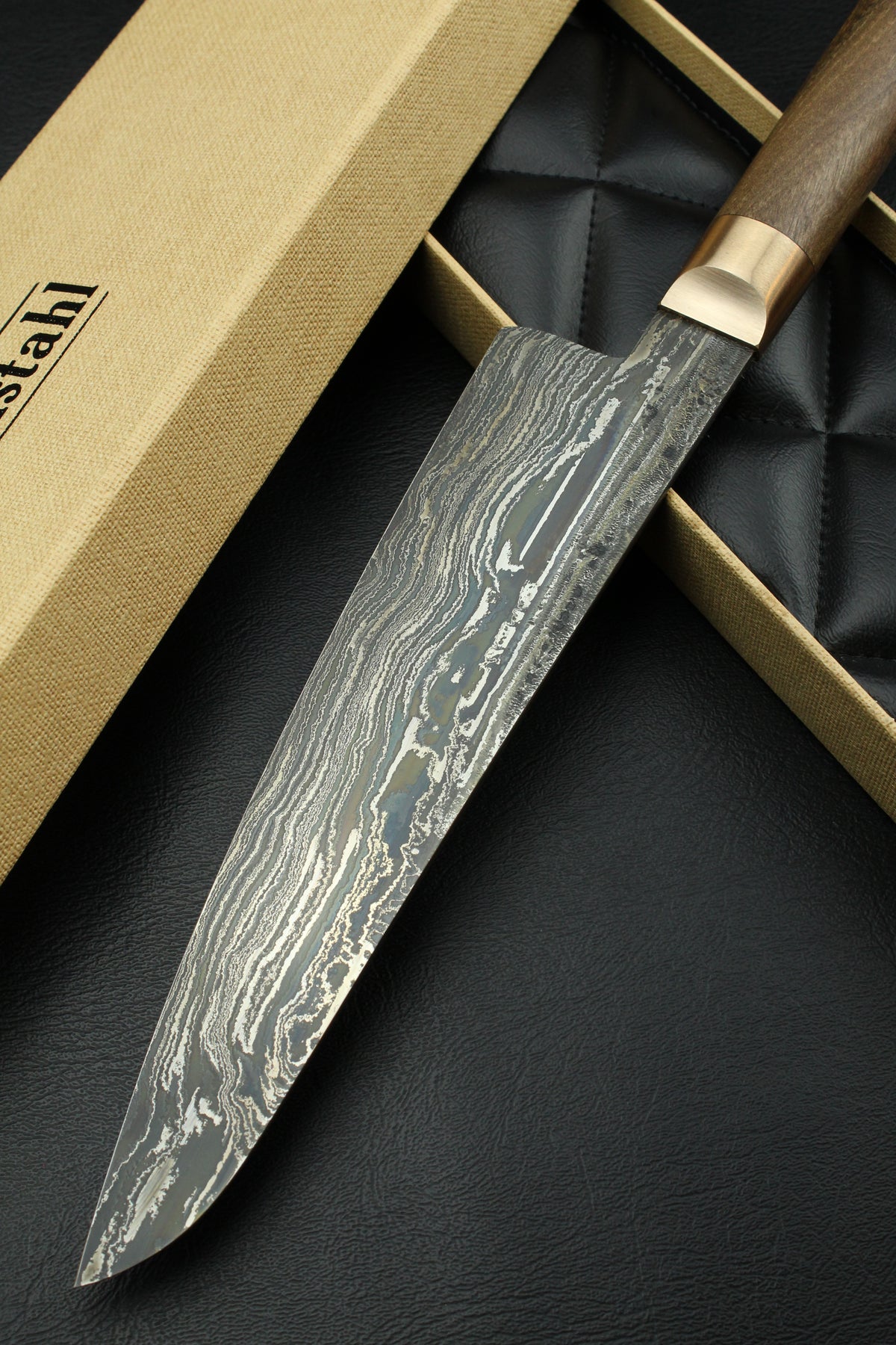 Damascus-Gyuto HK aus deutschem Walnussholz