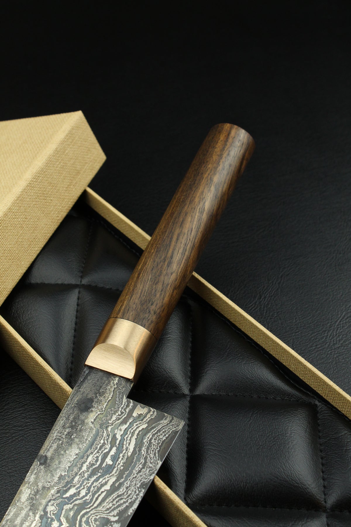 Damascus-Gyuto HK1 aus deutschem Walnussholz