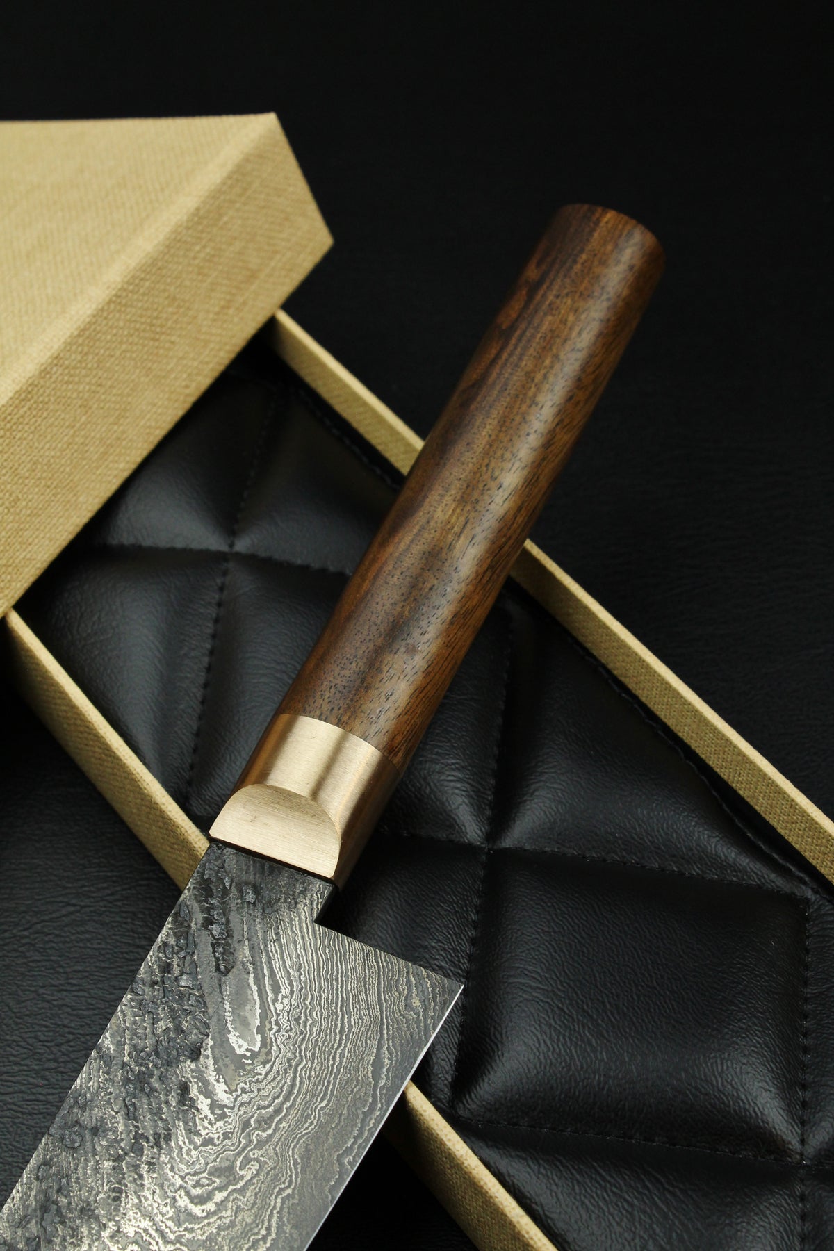 Gyutoknife Damascus HL Torsion Walnuss 1.0
