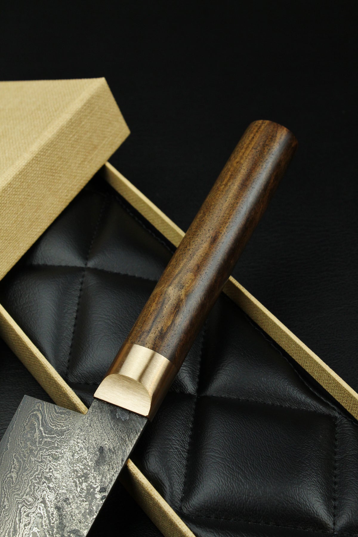 Gyutoknife Damascus HL Torsion Walnuss 1.0