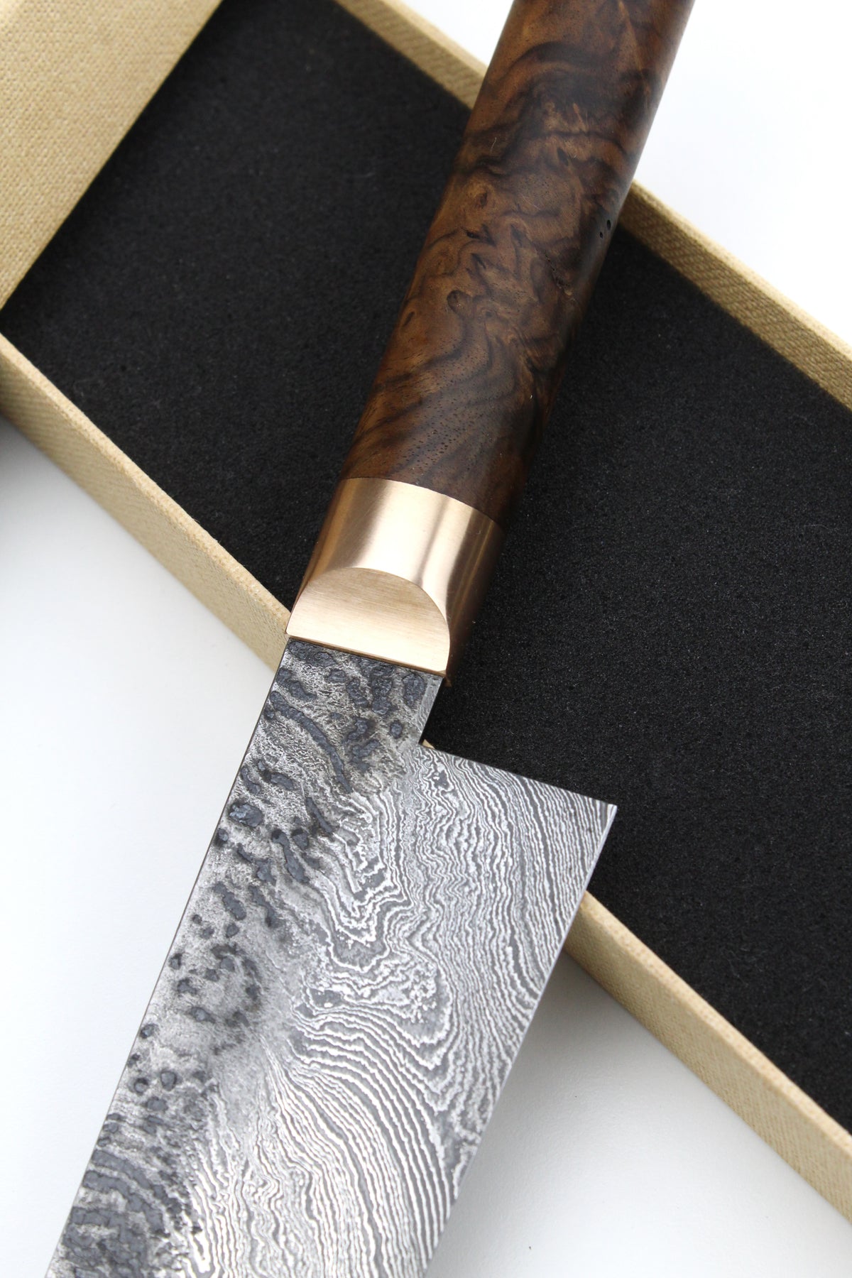 Damast-Santoku 320L Torsion