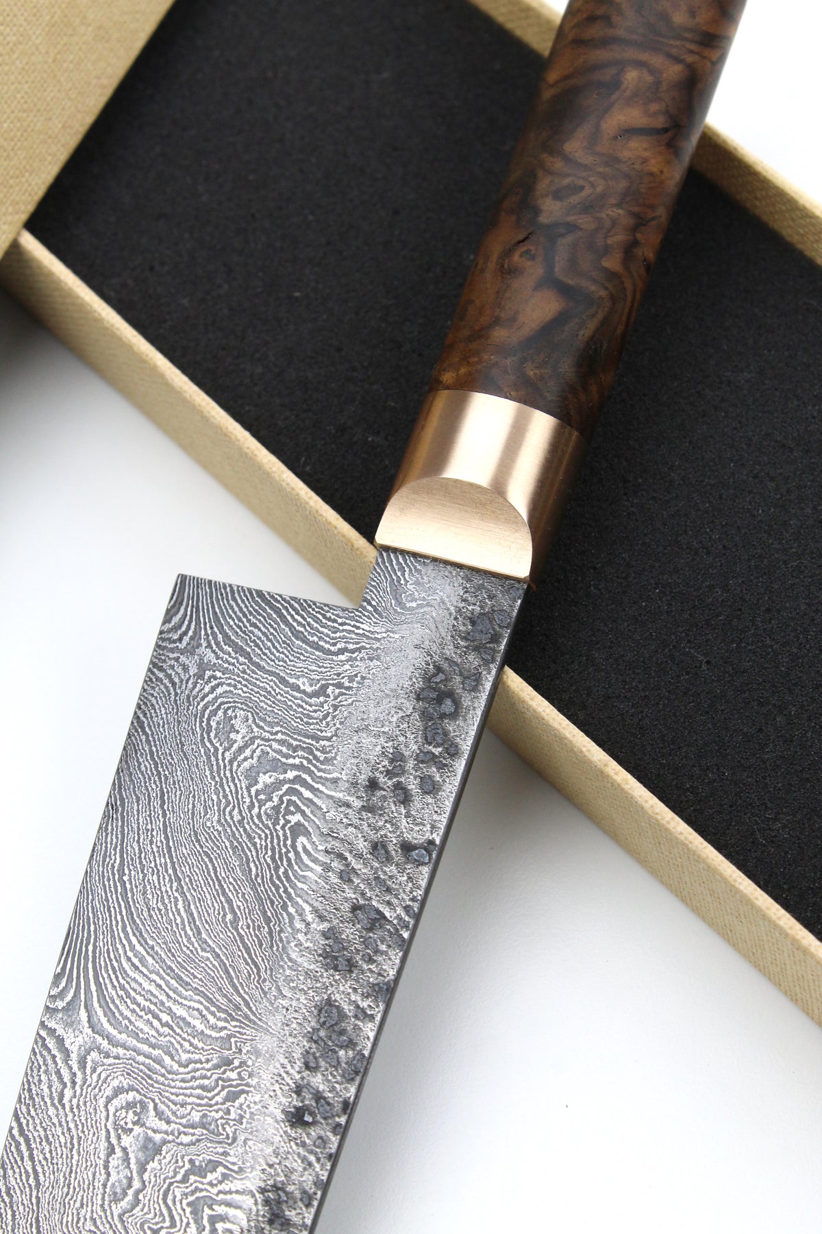 Damast-Santoku 320L Torsion