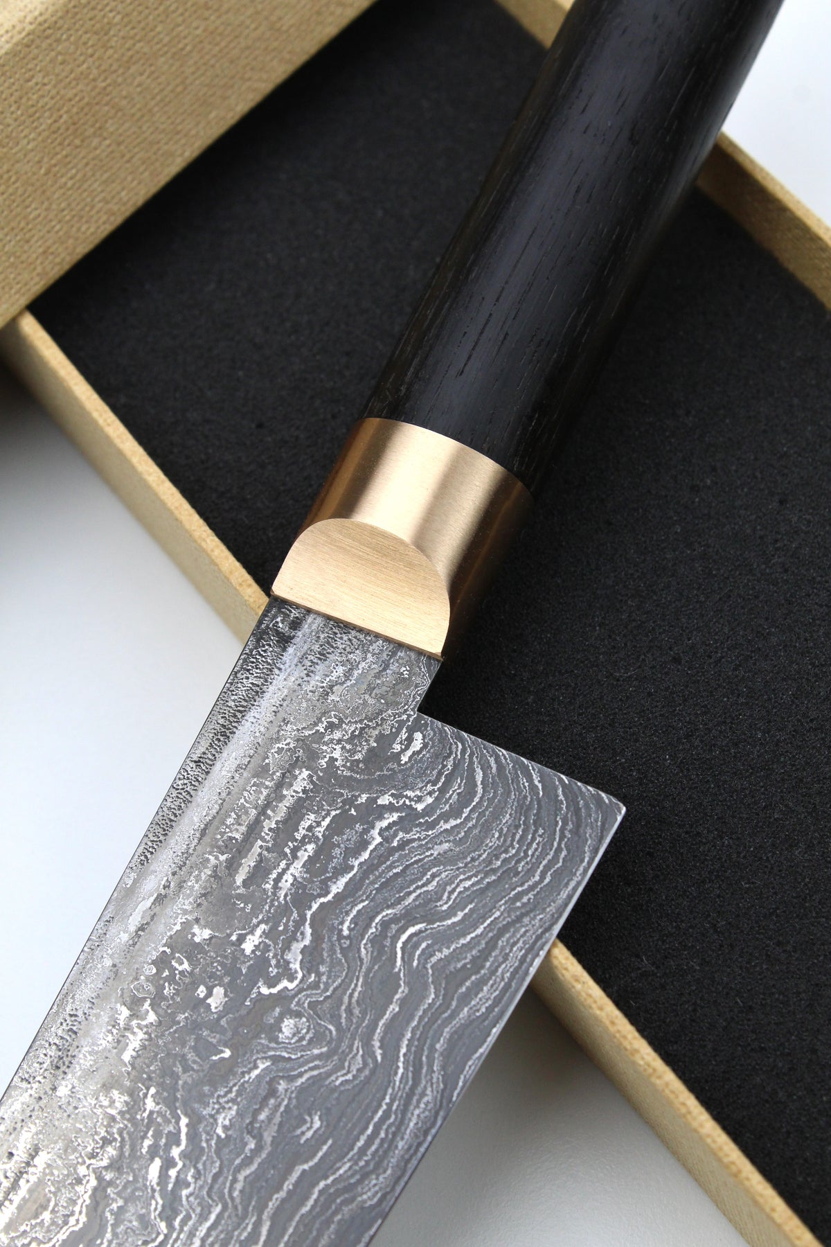 Gyuto Damast Bog Oak