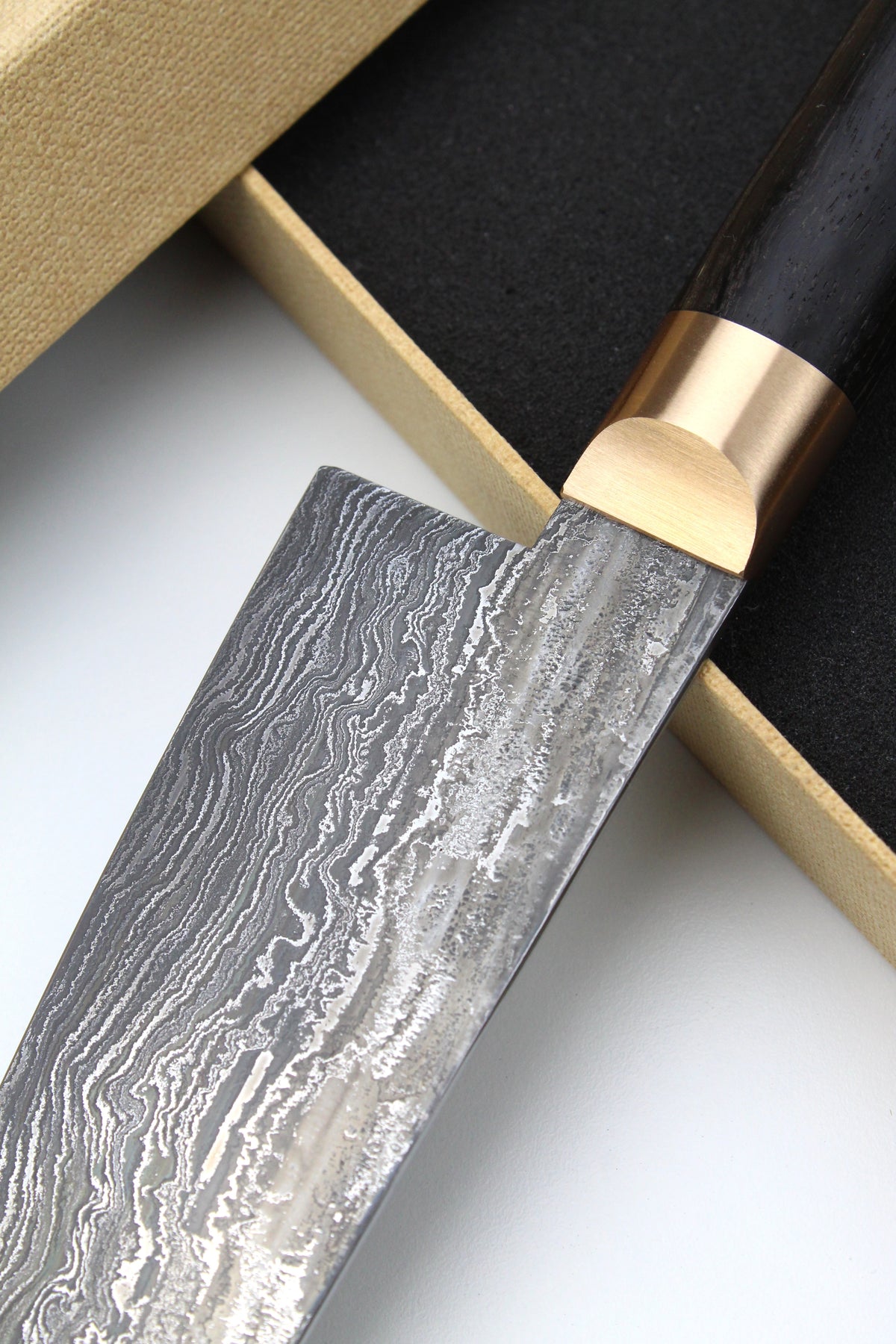 Gyuto Damast Bog Oak