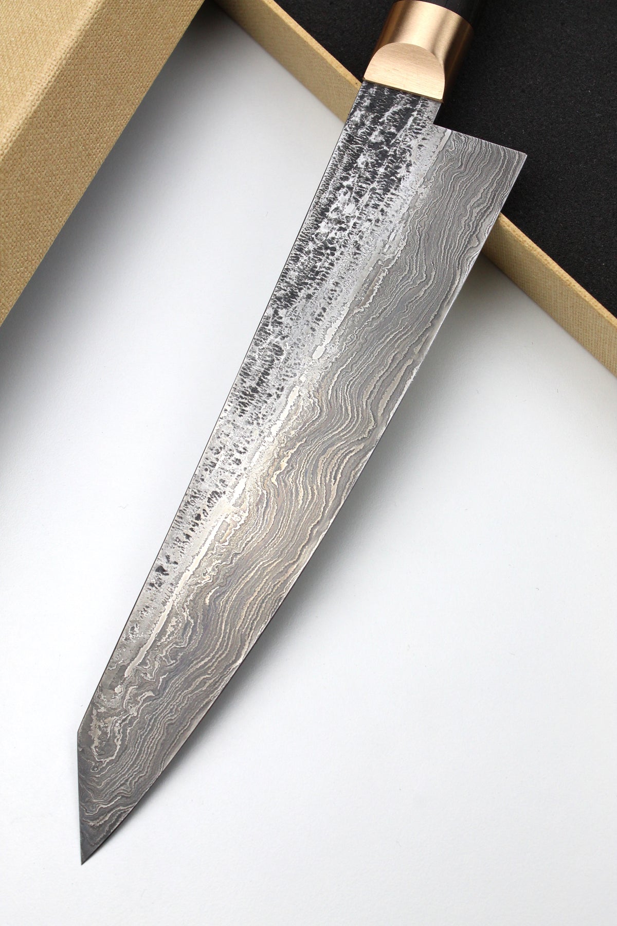 Gyuto Damast Mooreiche oval