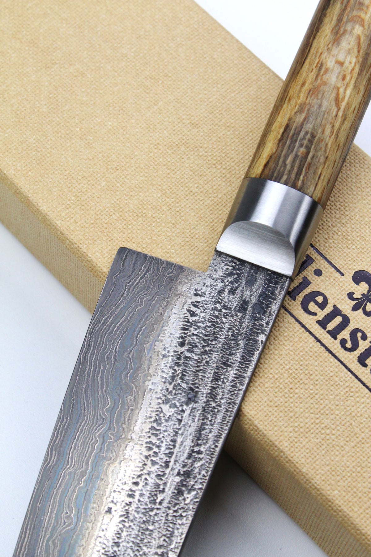 Gyuto Buchenholz Oval 500L Damast
