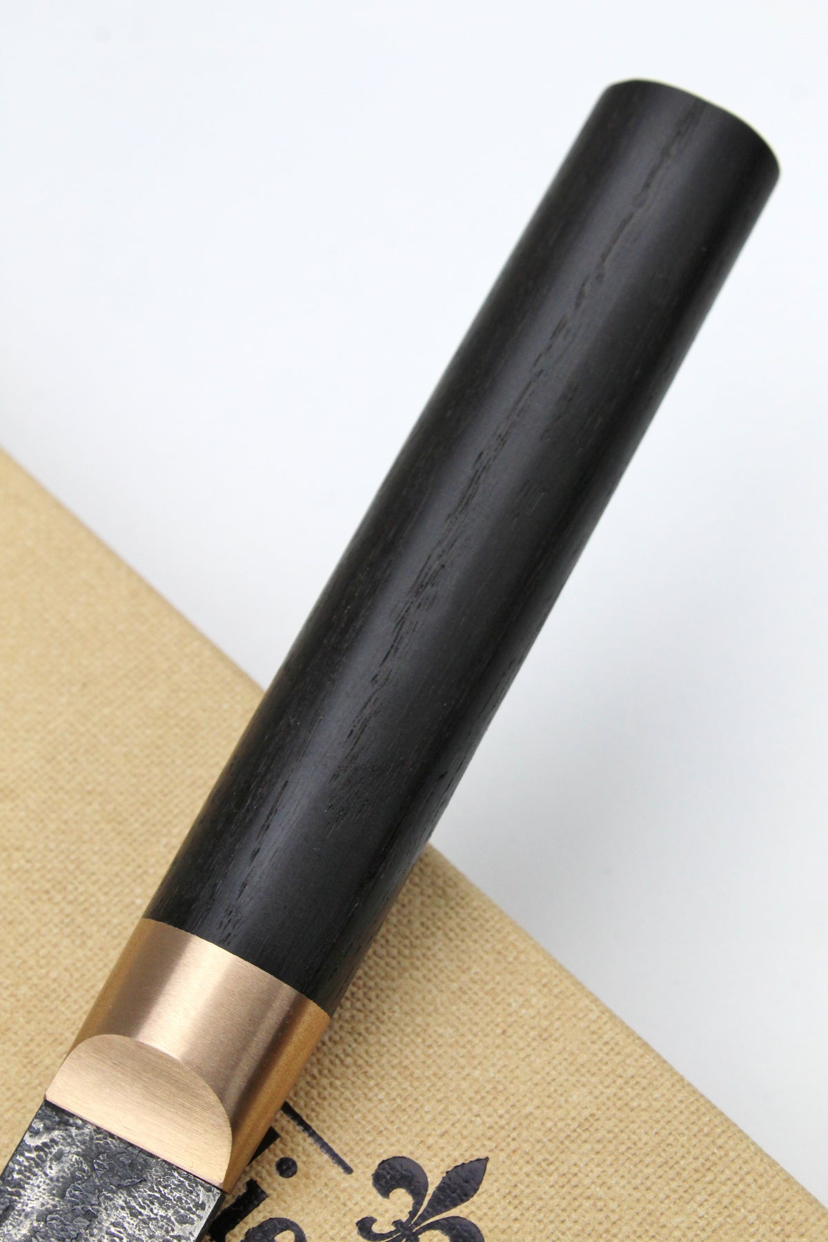 Gyuto Damast Torfmoos-Eiche 500L