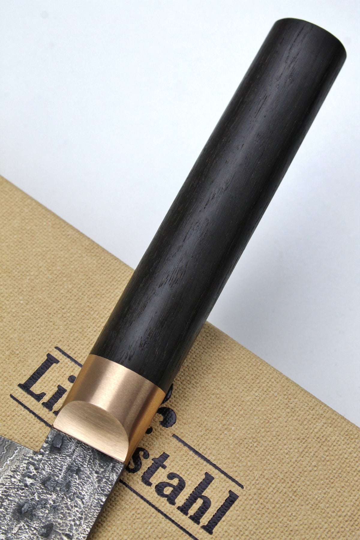 Gyuto Damast Torfmoos-Eiche 500L