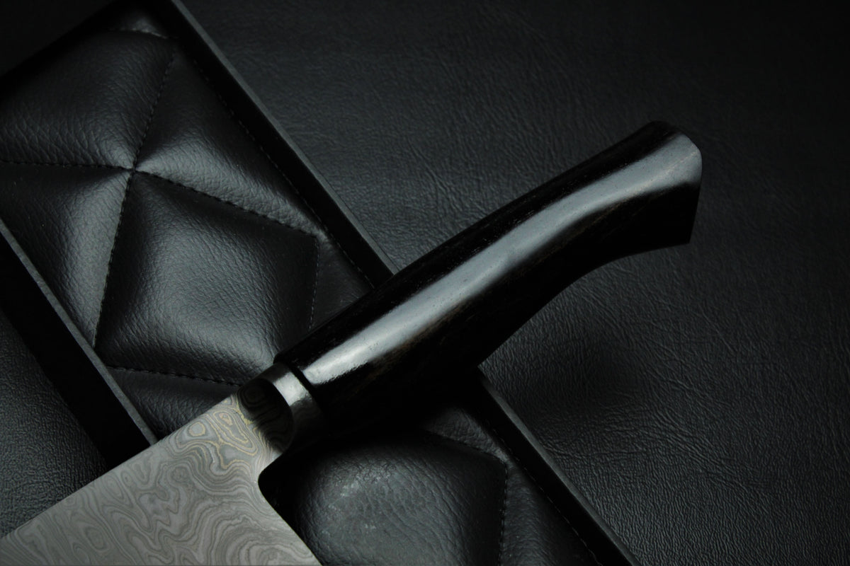 Nakiri 180 schwarzes Ebenholz komplett schwarze Patina