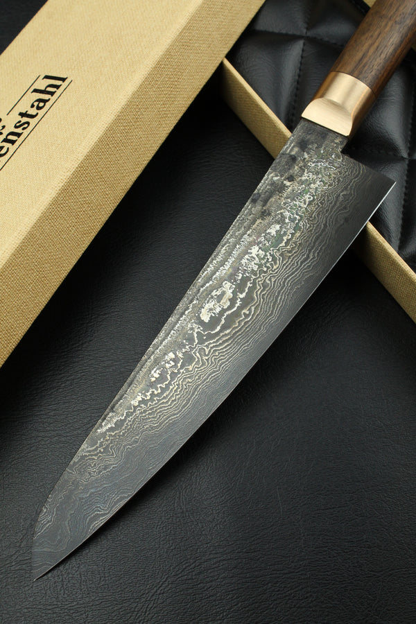 Damascus Gyuto 320L1 German Walnut