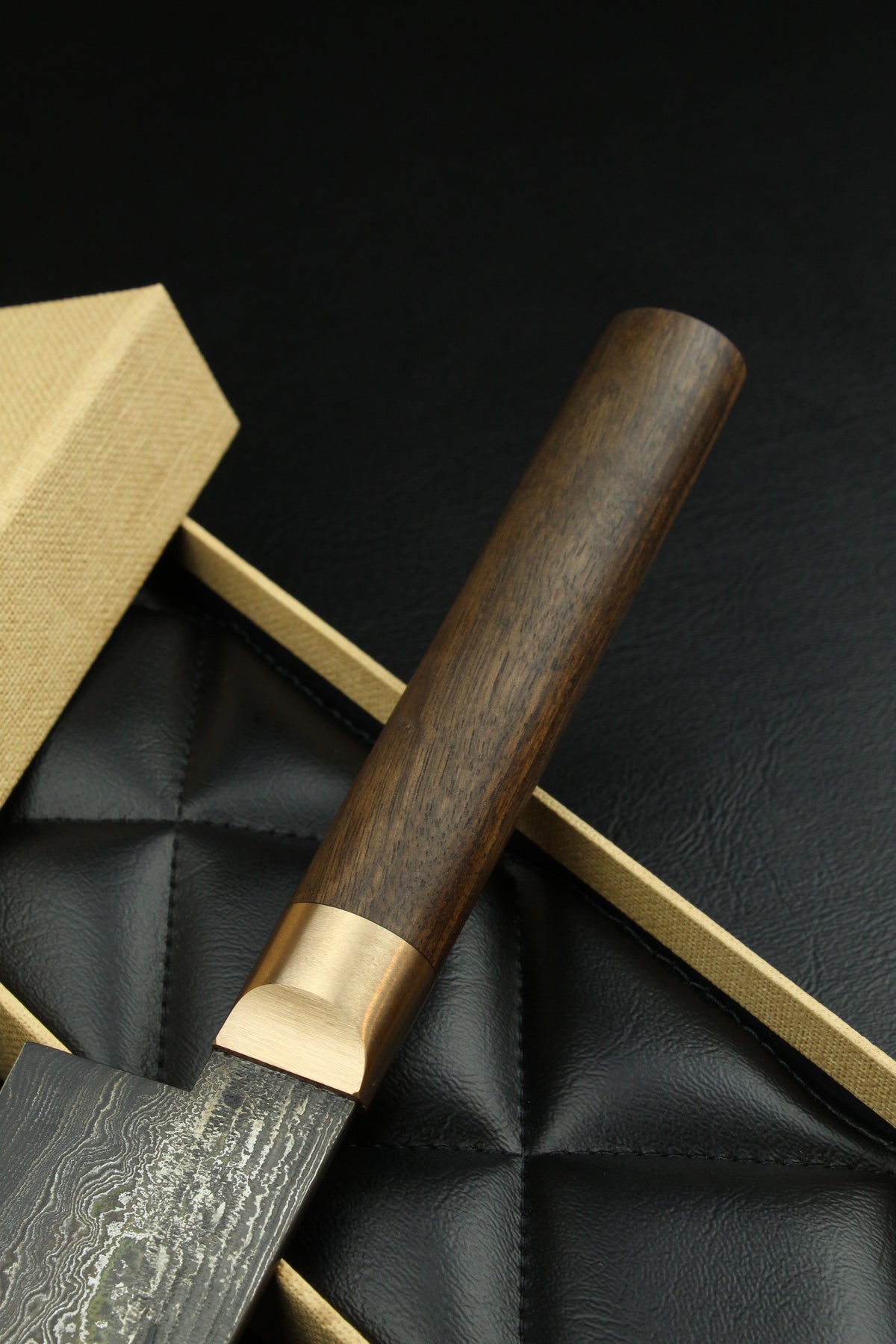 Damascus Gyuto 320L1 Deutsche Walnuss