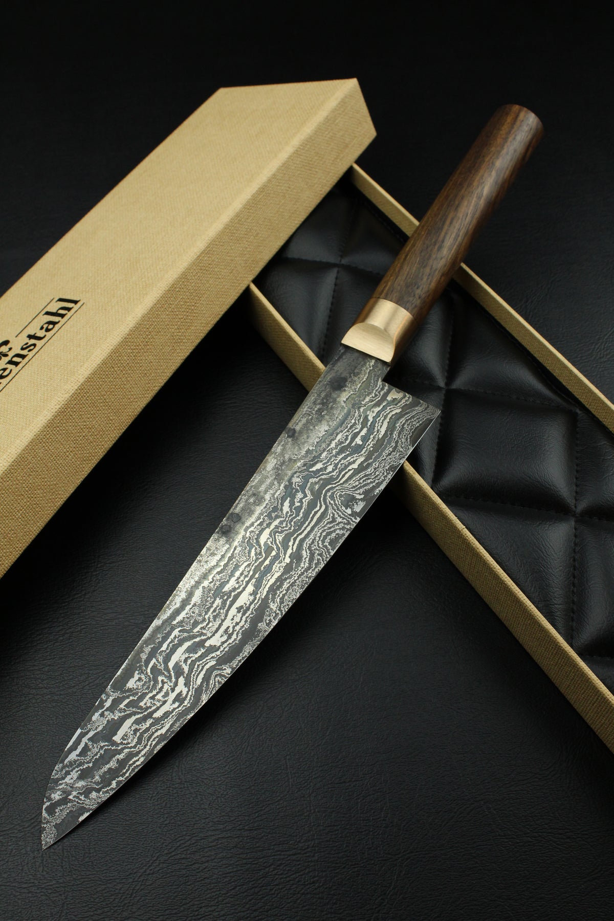 Damascus-Gyuto HK1 aus deutschem Walnussholz