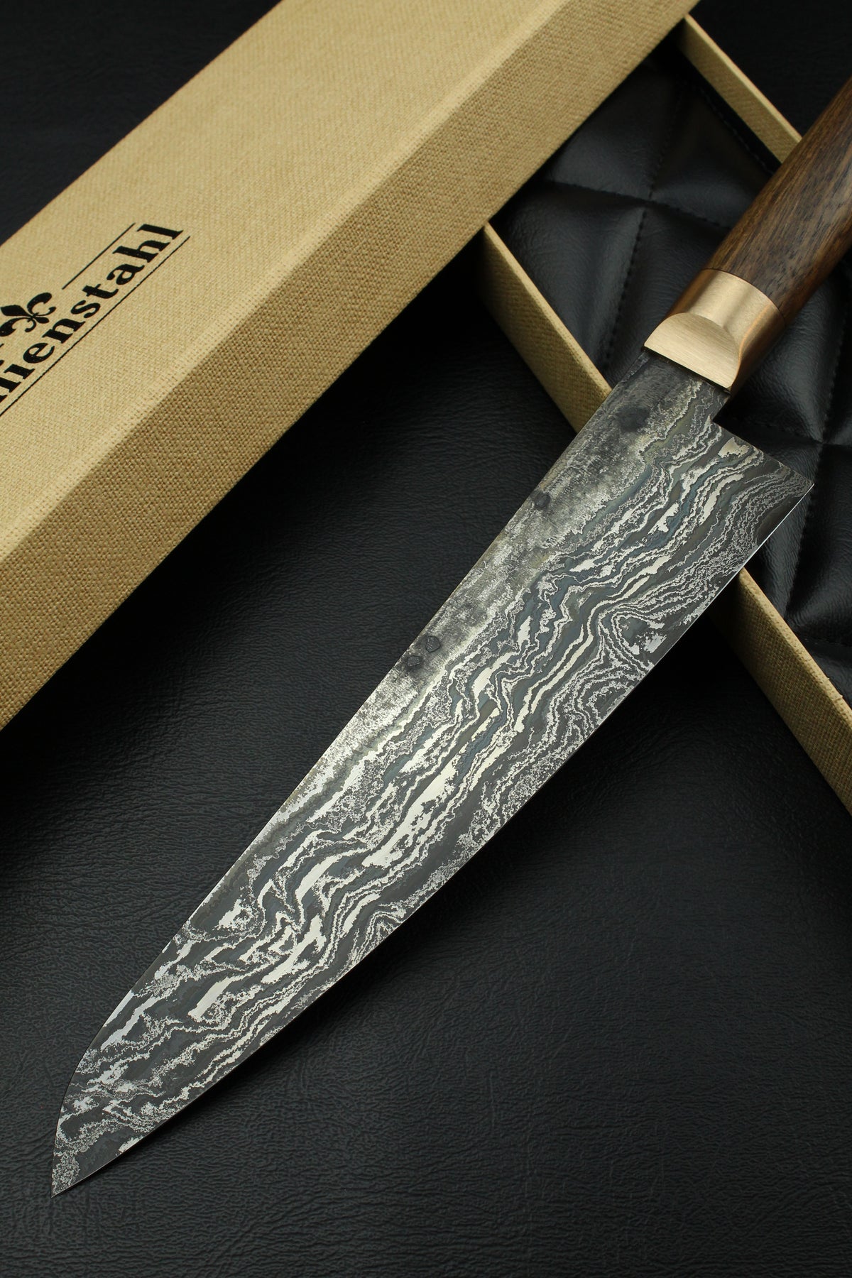 Damascus-Gyuto HK1 aus deutschem Walnussholz