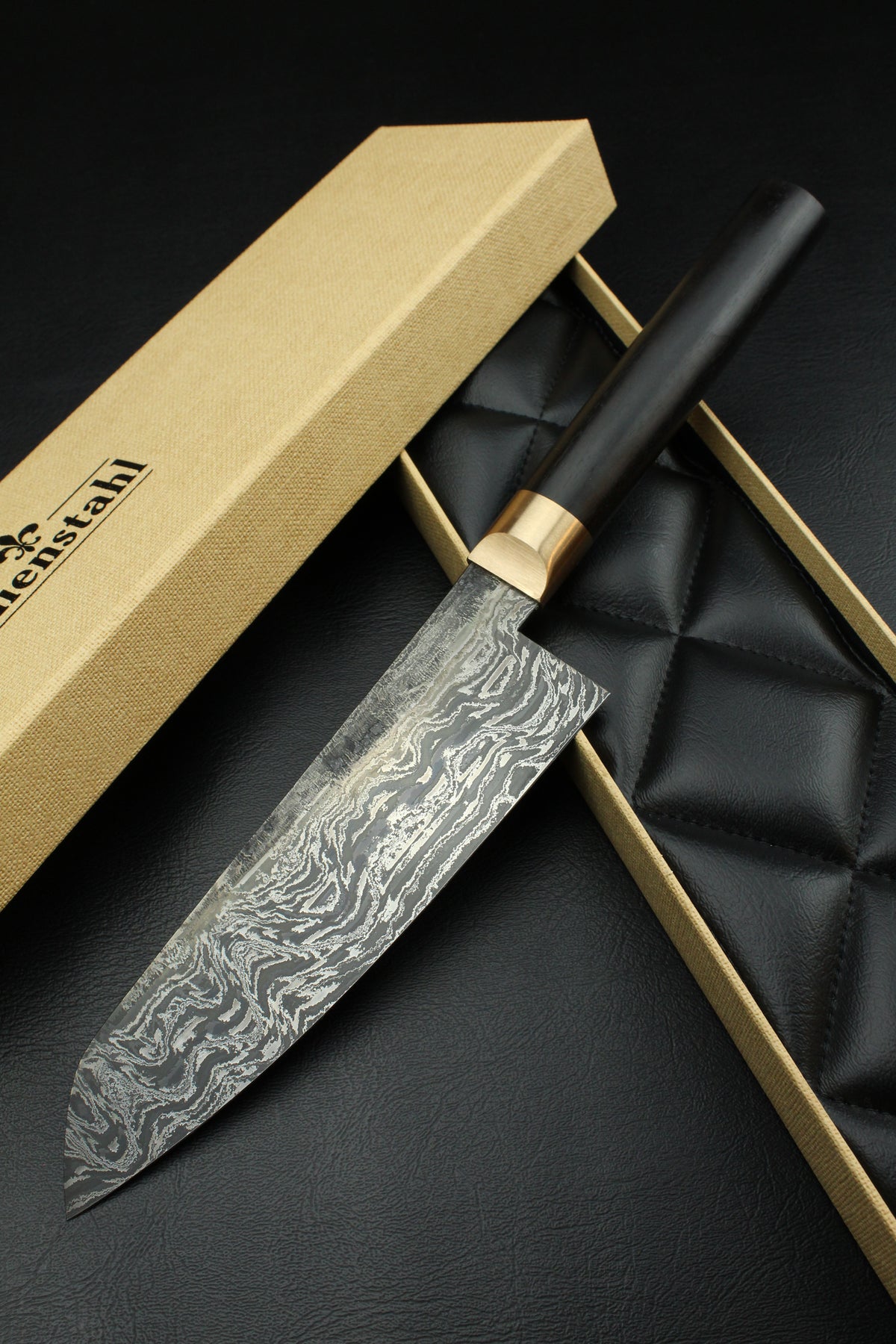 Damascus-Santoku HK aus schwarzem Ebenholz
