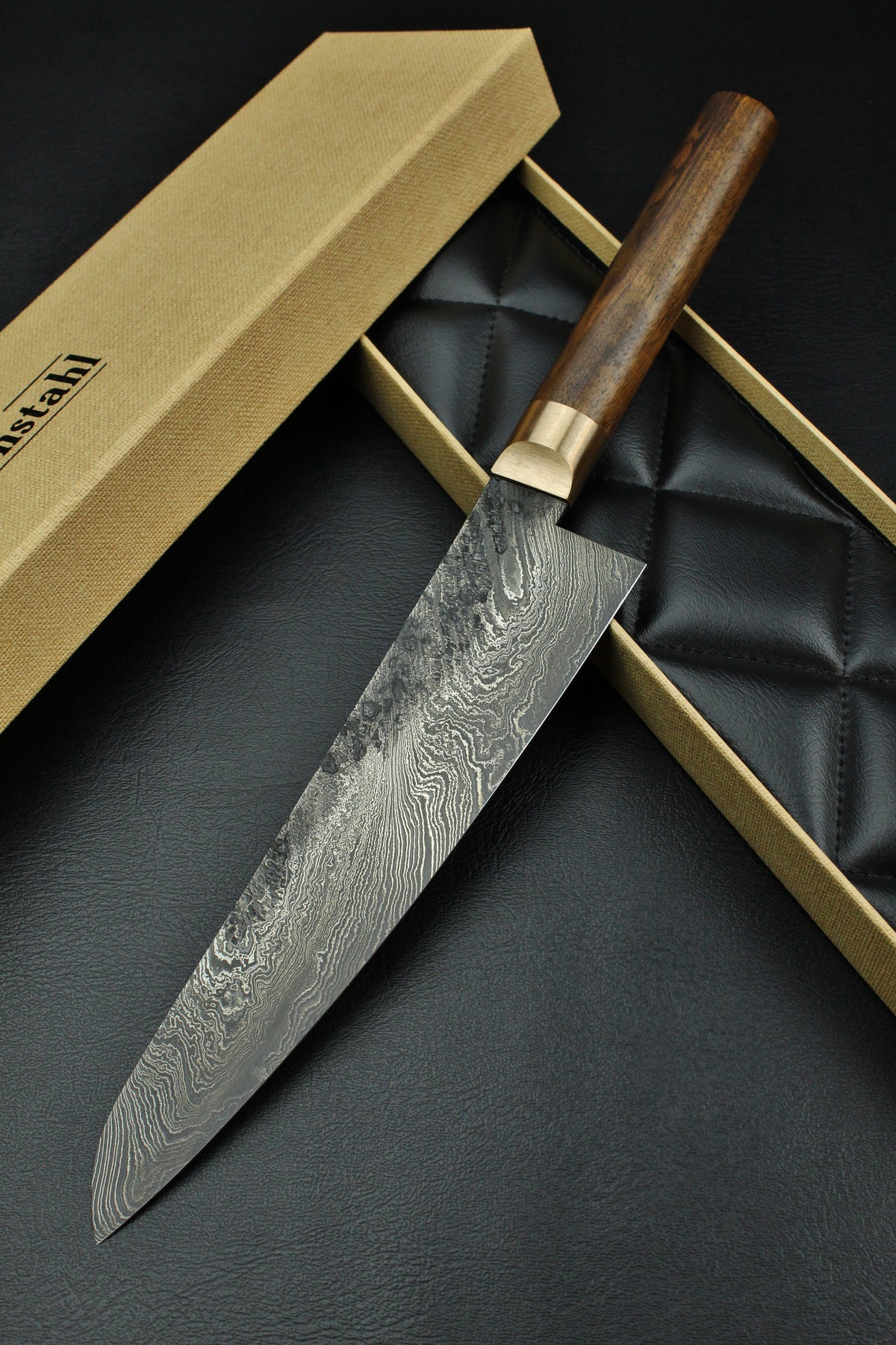 Gyutoknife Damascus HL Torsion Walnuss 1.0