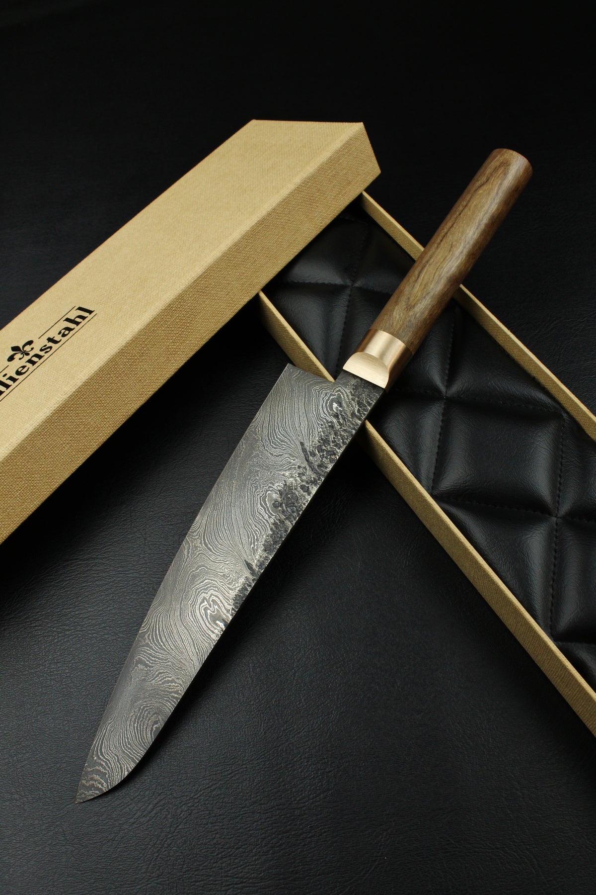 Gyutoknife Damaststahl HL Torsion-Walnuss