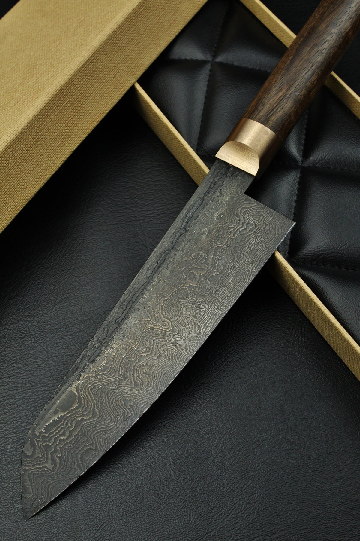 Damast-Santoku Patina 320L Walnuss Oval