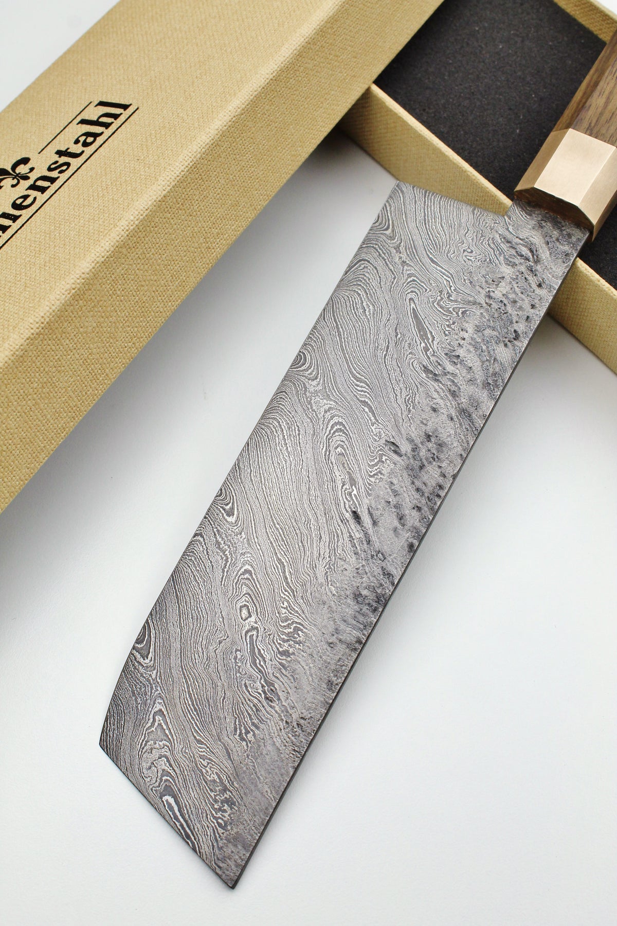 Nakiri Walnuss