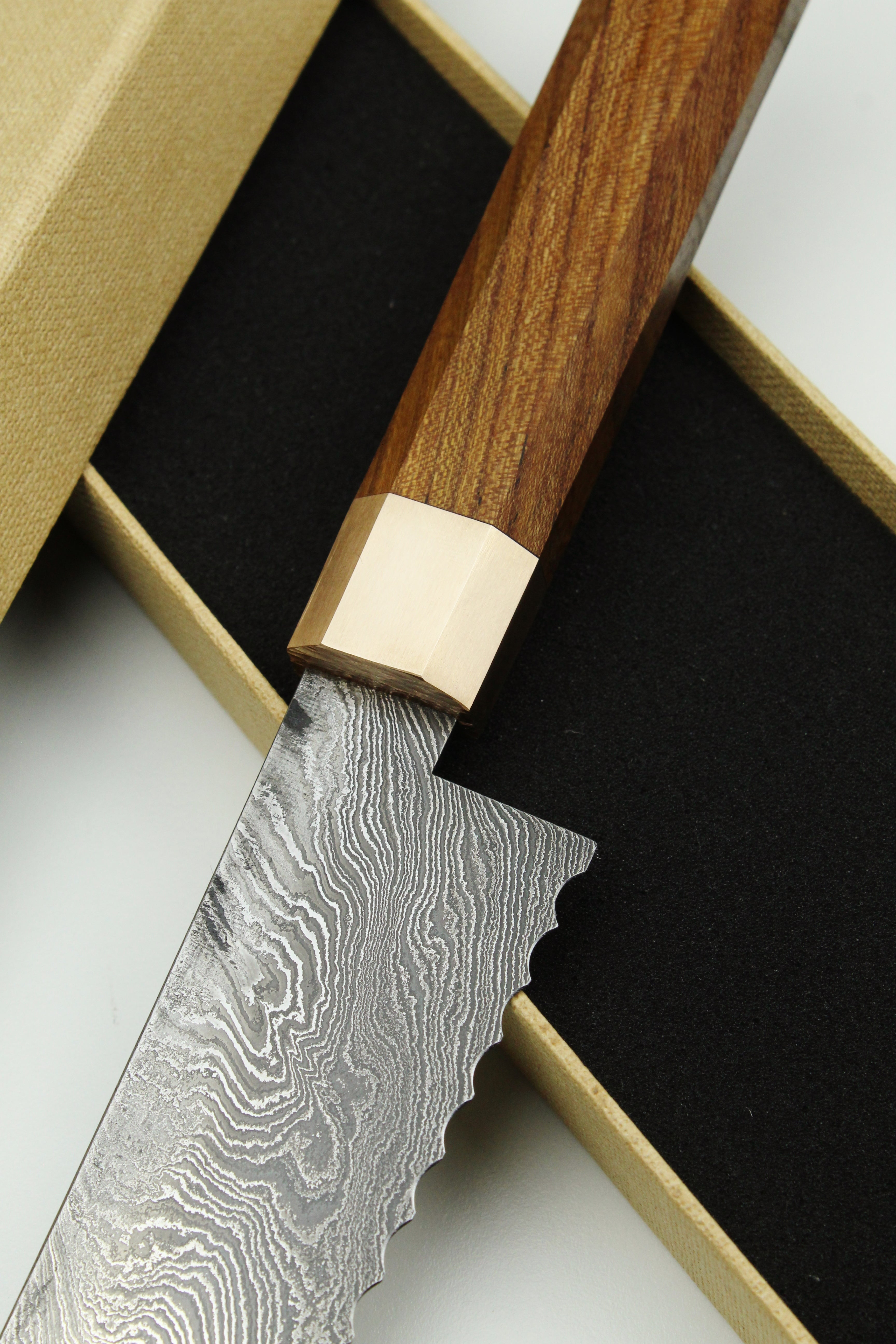 Breadsword Torsion HL Elm Damascus