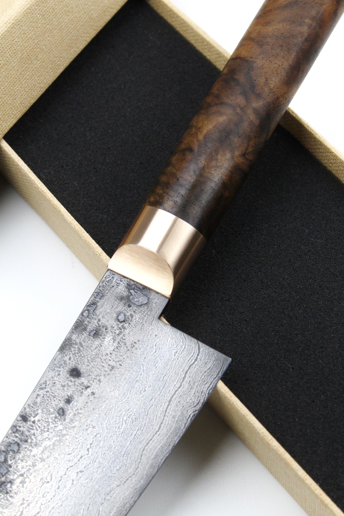Damaszener Santoku Walnuss 500L