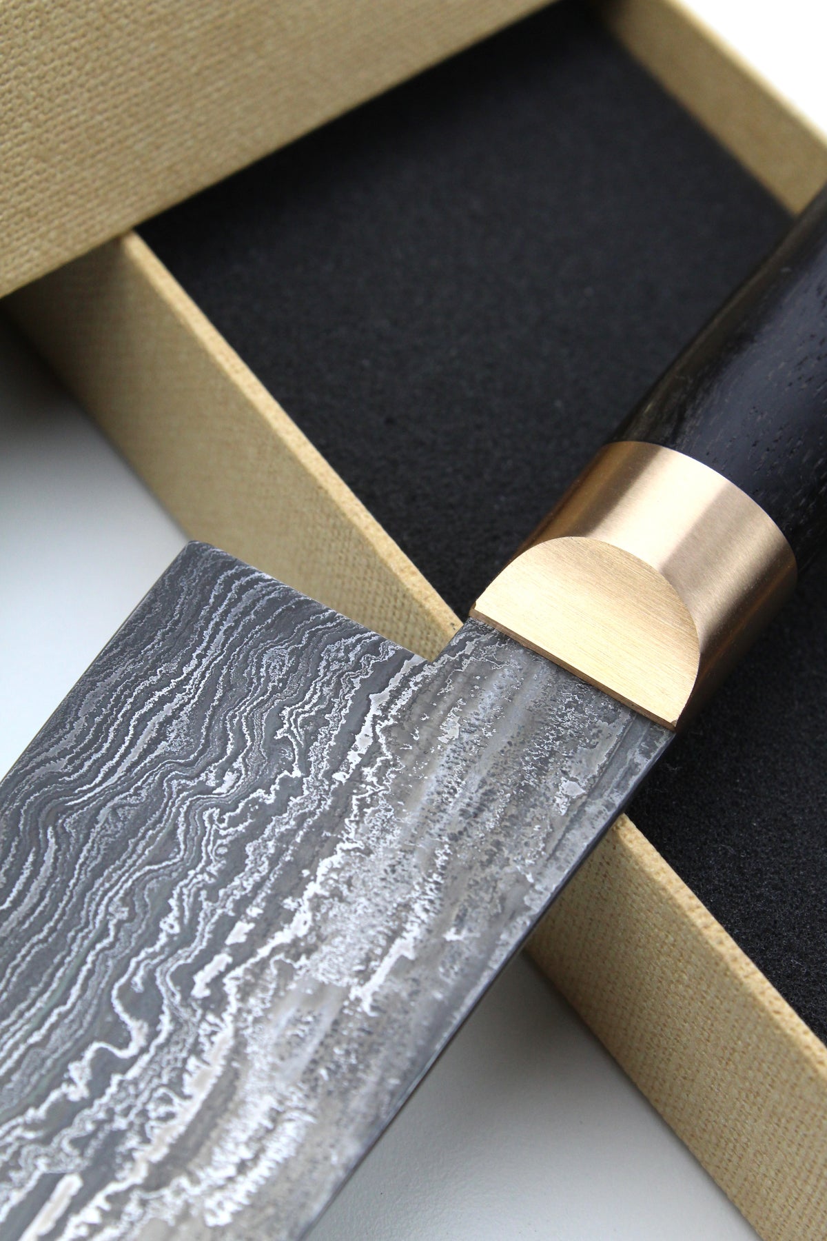 Gyuto Damast Bog Oak