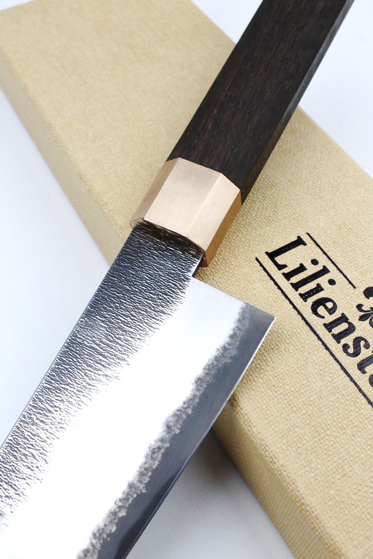 Gyuto aus achteckigem Torfholz