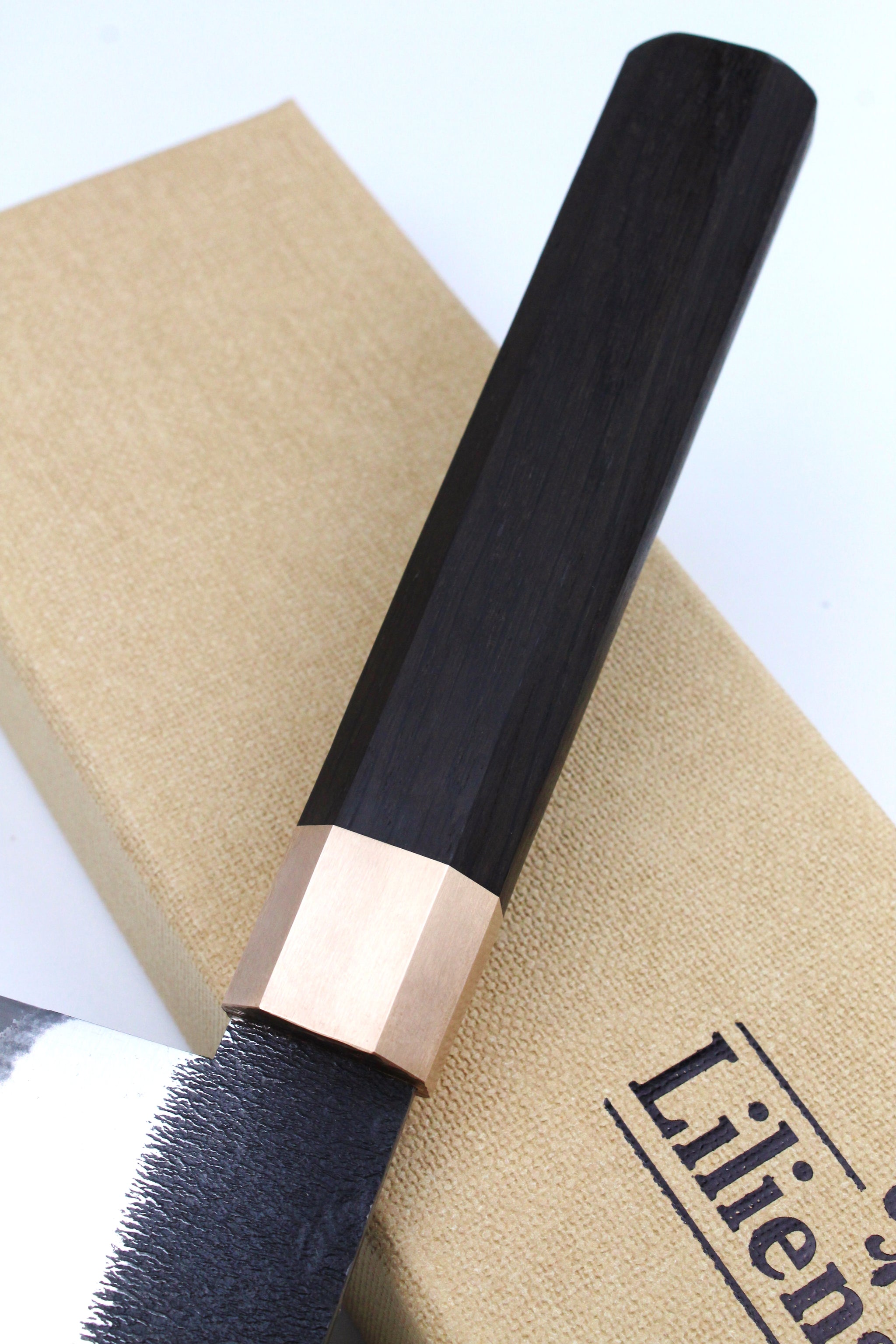 Nakiri Bog Oak Octagonal