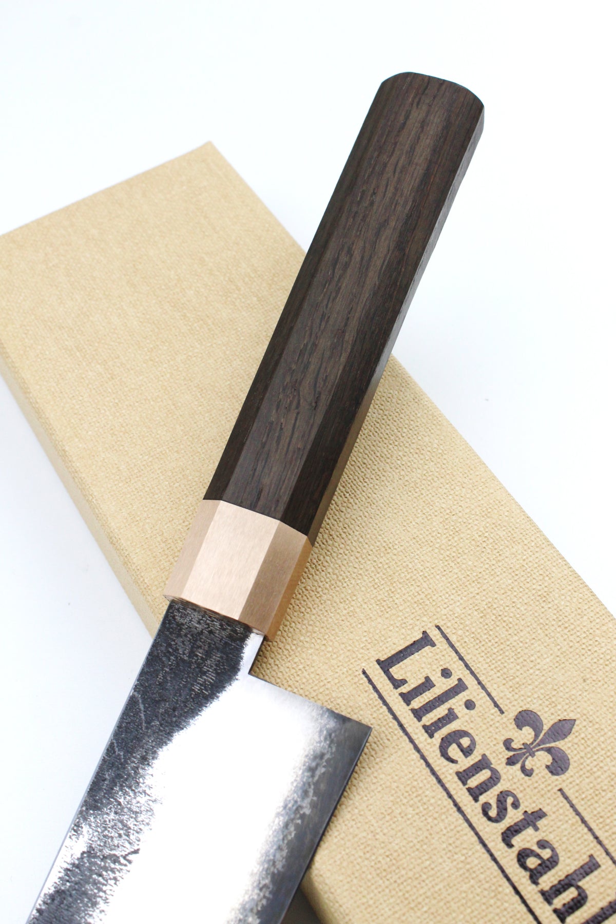 Santoku aus achteckigem Torfholz
