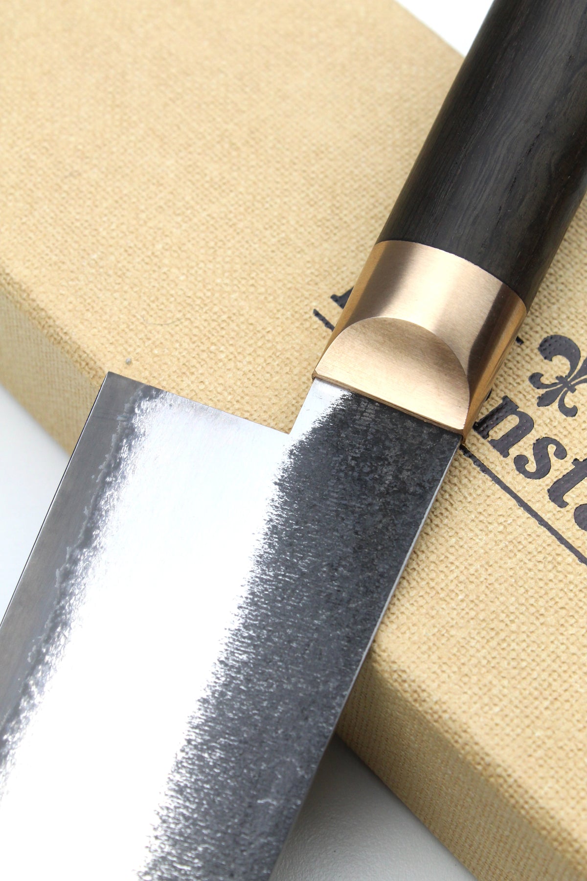 Santoku aus Torfholzeiche